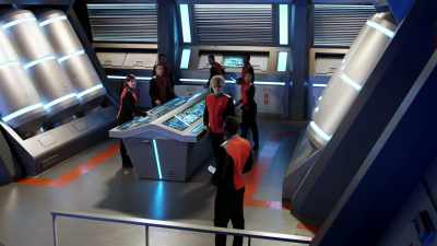 Okay, everybody, listen up. - The Orville