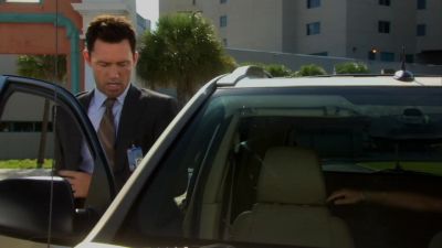 Okay, Fi. Let's go. - Burn Notice