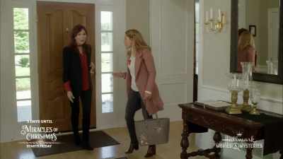 Okay, first her alibi is
not as ironclad as we thought. - Aurora Teagarden Mysteries: Reunited and It Feels So Deadly