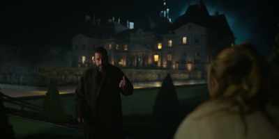 Okay, from that angle,
it does look further than three meters. - Murder Mystery 2