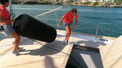 Okay, Gary, I'm gonna
start my spin in a second. - Below Deck Sailing Yacht