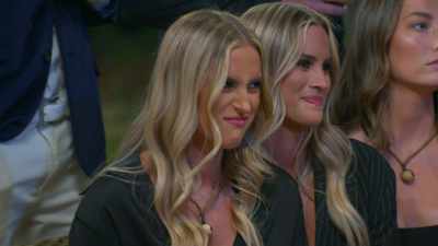 Okay, so go lock in your votes
and we will see you all in a little bit - Twin Love
