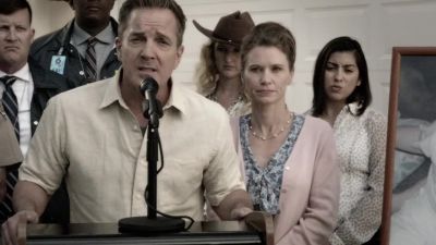 Okay, good. - Hawaii Five-0