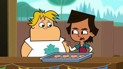 Okay, we got away with
the cookie licking last time - Total DramaRama