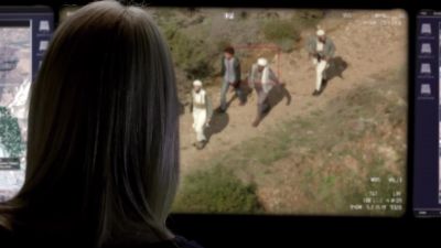 Okay, grab that, there. - Homeland