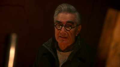 - Okay.
- Guts... Guts and the inner strength. - The Reluctant Traveler with Eugene Levy