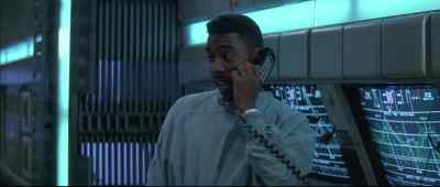 Okay. Guys, memory clearance.
Take your positions. - Universal Soldier
