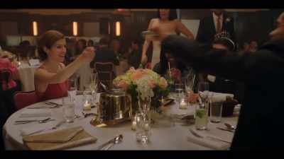 - Okay, you guys.
These Spanx are cutting off - Love Life