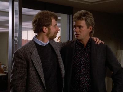 Okay, this has to be a rules violation. - MacGyver