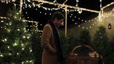 Okay, we have italian subs - The Christmas Setup