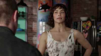 - Okay.
- He was going to break up with her - Somewhere Between