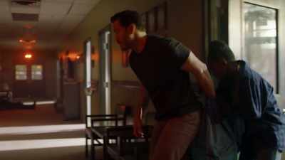 -Okay.
-Here we go. Come on. - The Passage