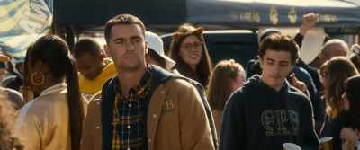 - Okay. Here you go.
- [Dan stammers] - The Family Plan