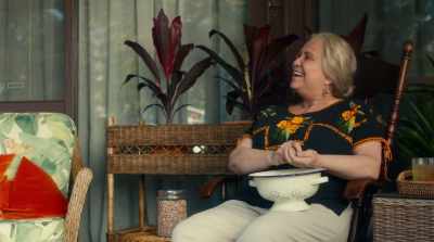 - Okay.
- Hi, honey, how are you? - Dora and the Lost City of Gold