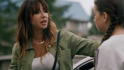Okay, honey. All right.
Why don't you guys go inside? - Husband, Father, Killer: The Alyssa Pladl Story