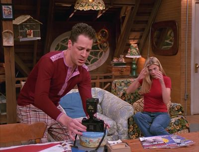 Okay, I got it.
Here we go. - 3rd Rock from the Sun