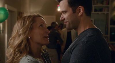 - Okay, I have another idea.
- Okay. - Saving Hope