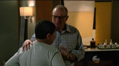 Okay, I just opened a bottle, - Modern Family