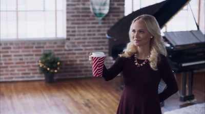 Okay, so I know it's close to
showtime, - A Christmas Love Story