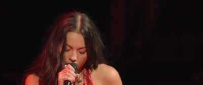 - Okay. I mean, I guess I owe - Olivia Rodrigo: GUTS World Tour