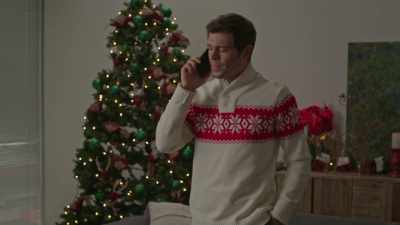 Okay, I need you on set
first thing in the morning - Christmas on Repeat