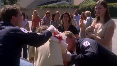 OKAY, I NEED YOU
TO LOOK AT ME. - Desperate Housewives