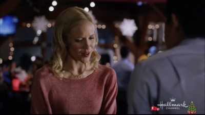 Okay, I... orchestrated
us passing through. - Road to Christmas