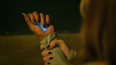 Okay, I see a window. - Manifest