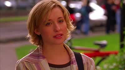 Okay, I was playing barely hard to get. - Smallville