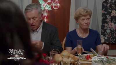 Okay, I'll wash, you dry. - The Christmas Doctor