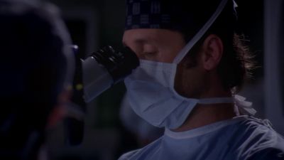 Okay, I'm gonna do the matador move. - Grey's Anatomy