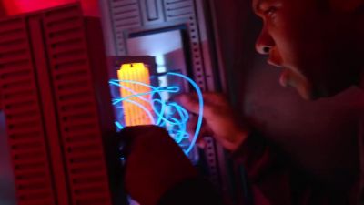 Okay, I'm ready to reboot,
but we'll lose power - DC's Legends of Tomorrow