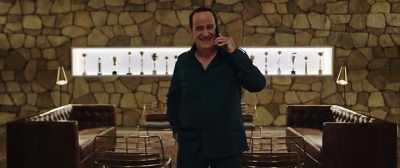 Okay, I'm sorry to have called you
cheat, but I do not know him. - Loro 1