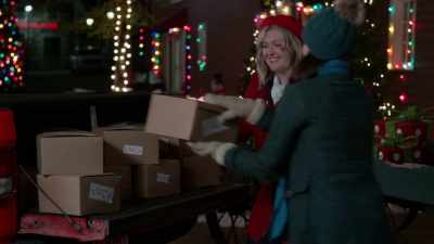 Okay, I'm so sorry. - Believe in Christmas