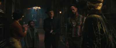 Okay. I'm talkin' organs on the outside. - Haunted Mansion