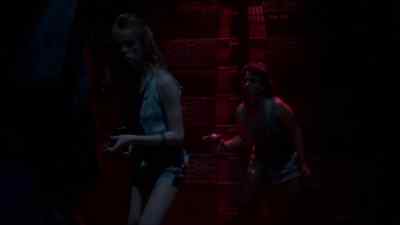 - Okay, it's all clear. - Star Slammer