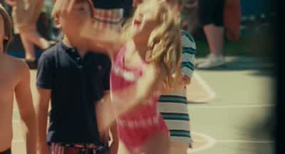 Okay, it's in position. - Grown Ups