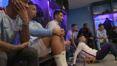 Okay, if it's three against three,
shifts across - All or Nothing: Manchester City