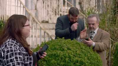- Okay, so it's, uh, o-eight-seven...
- [Keypad dialling] - Nowhere Fast