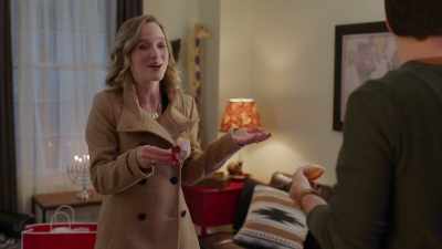 Okay, I've gotta go now - Mistletoe & Menorahs
