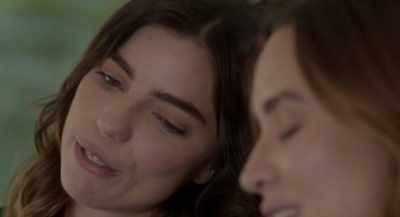 Okay, so Josh makes sense. - The Feels