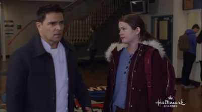 - Okay.
- 'Kay, come on, let's go. - Love on the Menu