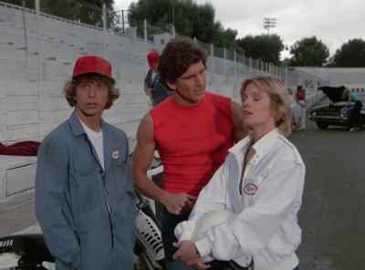 Okay, Kitt, talk to me. - Knight Rider