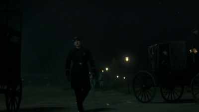 Okay, lads!
Everybody out! - The Alienist