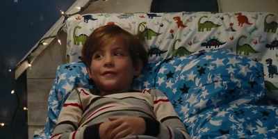 Okay. Let's get your
little tushies into bed. - The Book of Henry