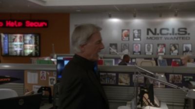 Okay, let's give
Petty Officer Friedgen - NCIS