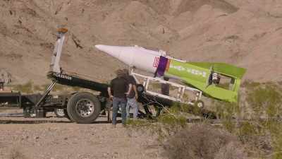 Okay, let's go back down
to Amboy get the RV. - Rocketman