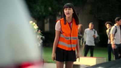 Okay, let's keep it moving.
That means you, minivan. - Best Foot Forward