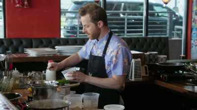 Okay, let's start over.
Let's try a mixer.
Huh? - No Recipe Road Trip With the Try Guys
