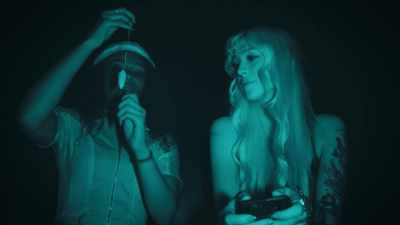 - Okay, let's start to see who's here. - Living for the Dead
